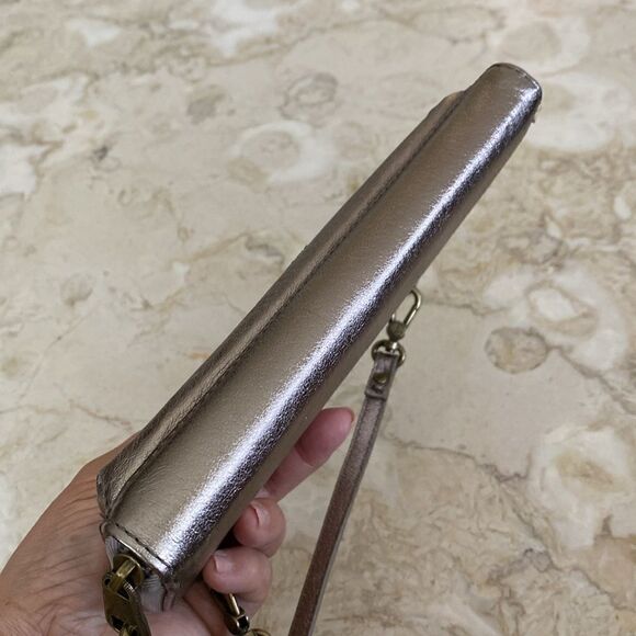 NWOT The Sak Redwood 3-In-1 Leather Phone Wallet Crossbody Clutch Purse - Picture 7 of 13